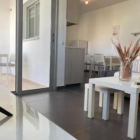 דירה Phaedrus Living: Center Cozy Flat Demetra 102 *