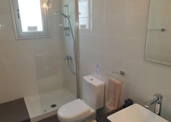 Phaedrus Living: Center Cozy Flat Demetra 102 *