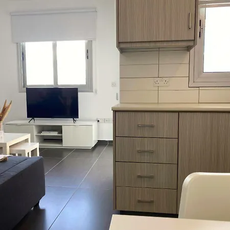 Phaedrus Living: Center Cozy Flat Demetra 102 Lägenhet Larnaca